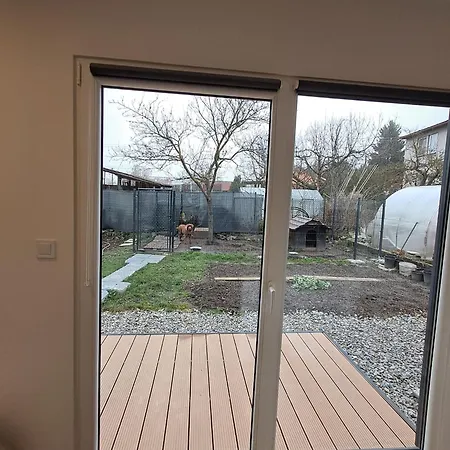 Tajny House Валча